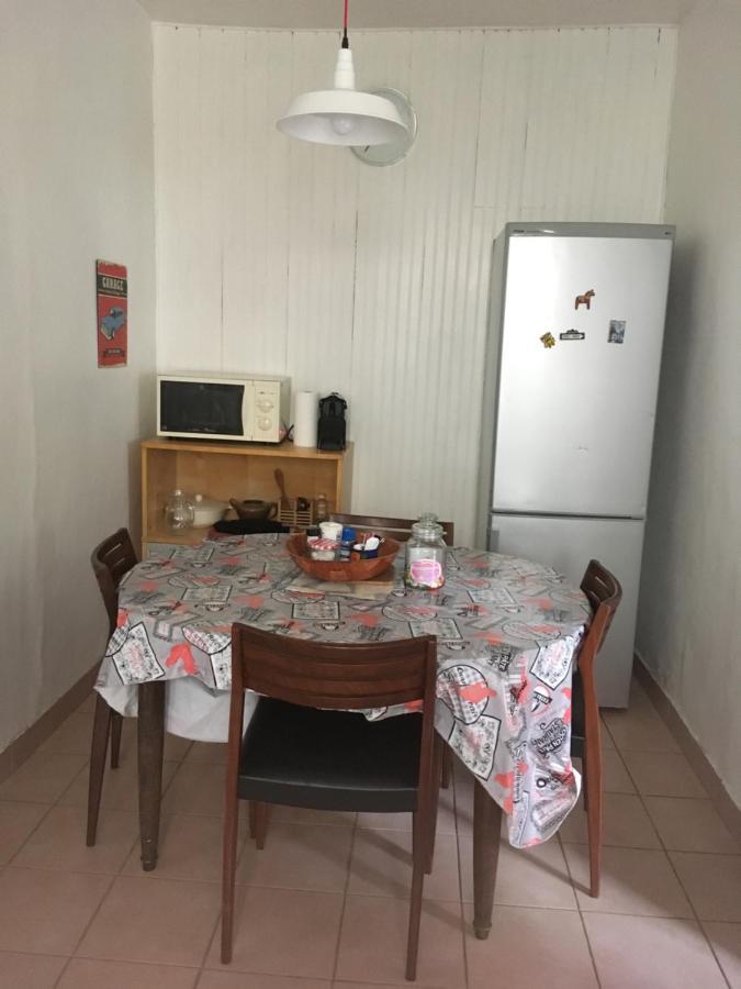 Appartement Chez Tibo Провен Екстериор снимка
